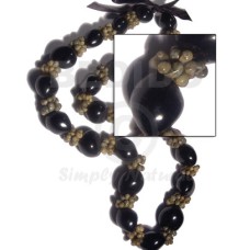 22 pcs. black kukui nuts