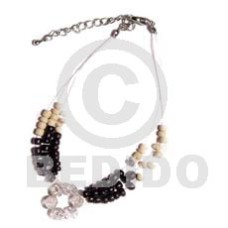Floating 2-3mm coco pokalet.black