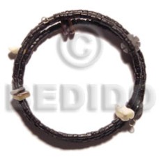 2-3mm coco pokalet. black hoop