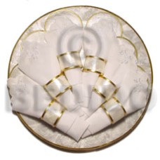 Round capiz placemat 12