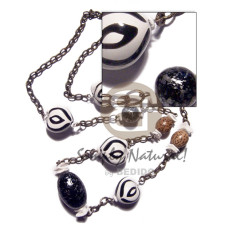 4 pcs. zebra kukui nut