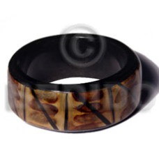 Wood bangle laminated