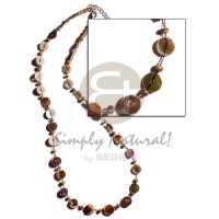 Floating green shell heishe