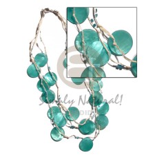 3 rows raffia in graduated