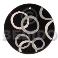Round black 50mm capiz shell
