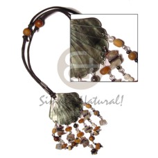 45mm blacklip dangling shell