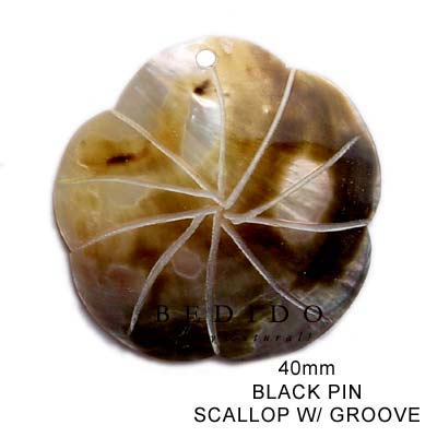 Black Lip Scallop Shell Shell Pendants