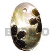 oval blacklip w/ natural Shell Pendants